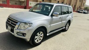 Mitsubishi pajero 2016 gos