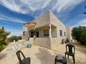 240 m2 3 Bedrooms Townhouse for Sale in Mafraq Rhab