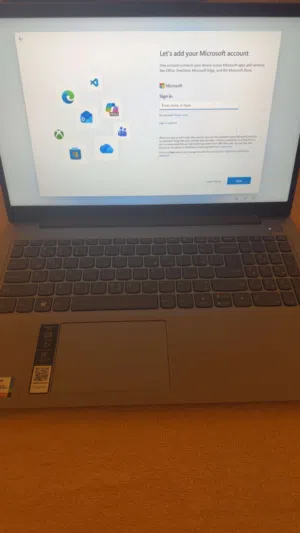 للبيع Lenovo IdeaPad 3 (15ITL6) – نظيف جدًا