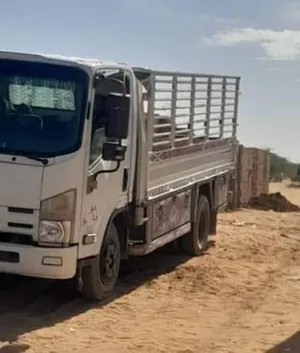 Chassis Isuzu 2016 in River Nile