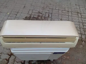 Super GENERAL split AC