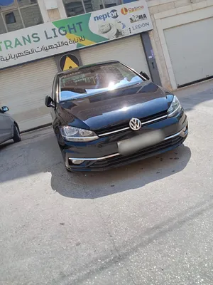 used-volkswagen-golf-in-ramallah-and-al-bireh