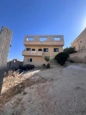 200 m2 4 Bedrooms Townhouse for Sale in Zarqa Al-Qadisyeh - Rusaifeh