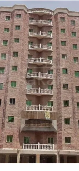 5+ floors . 763 m2 . Agent3