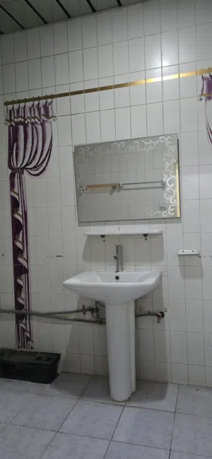Studio room for rent