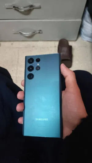 Samsung S22 Ultra 5G وارد أمريكي حبة وكالههه ......................................................