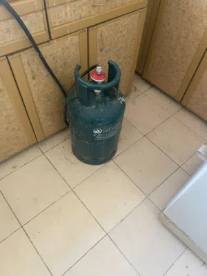 Cooking gas cylinder