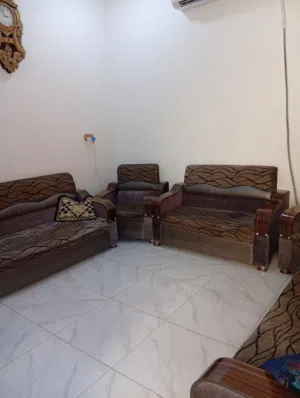 قنوات غرفة جلوس للبيع