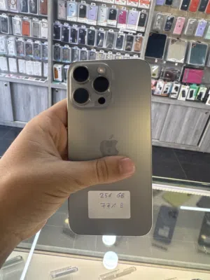 ايفون 15 pro max  ناتشرول تيتانيوم