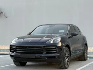 2020 Porsche Cayenne (Gulf specification)