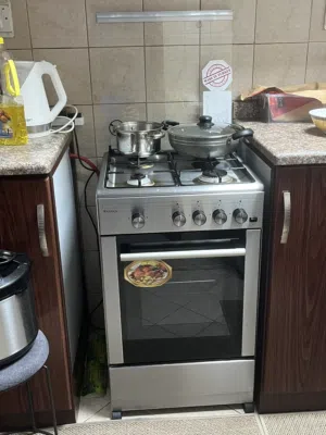 Good oven used for a couple of months with its gas