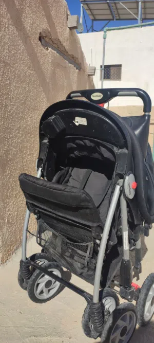 عرباية اطفال شبه جديد استعمال بسيط نوع good baby