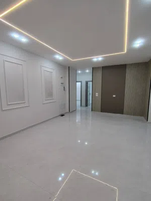 شقق للبيع مساحه 130م تشطيبات فلل كاش او اقساط في مدينه اربد الحي الشرقي