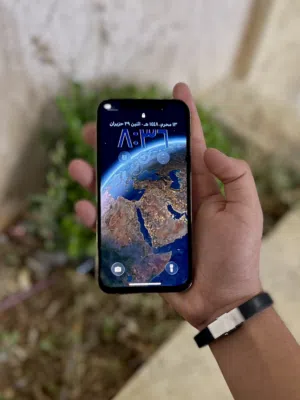 Iphone 12 pro   لون : ذهبي   مساحة : 128  بطارية : 100  وارد : شرق اوسط