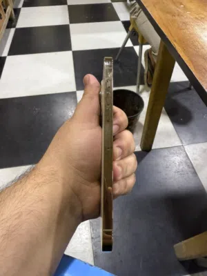 Apple iPhone 13 Pro Max 512 GB in Basra