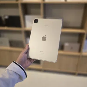 IPad Pro 11 inch - M2 - 1TB - 16GB RAM ( وايفاي وشريحة )