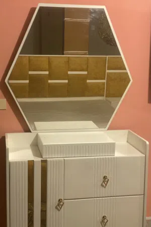Bedroom غرفة نوم