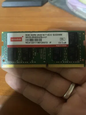 RAM ddr4 8G امتاع لابتوب للبيع وسيرفر