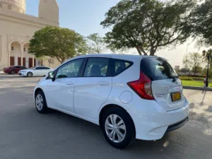 Nissan Versa saloon note 2019 model