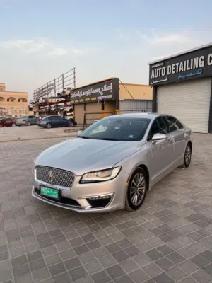 Used Lincoln MKZ in Muscat