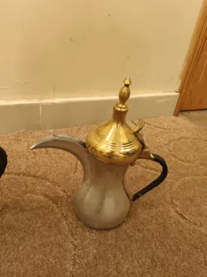 عدد 3 دلة رسلان نحاس صناعة سورية