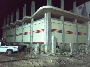 أبواب محلات سحاب حديثة – توريد وتركيب افضل الابواب السحابة اليدوية والكهربائية للمخازن في اليمن
