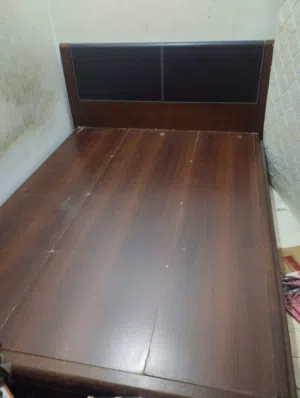 غرفة نوم للبيع