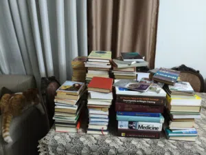 150 كتاب منهم طبعات اصلية اقرأ الوصف