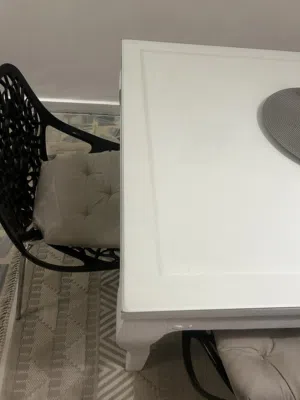 طاولة سفره