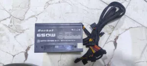 باور روكيت 650 واط مستعمل لاكن نضيف جميع المنافذ rgb