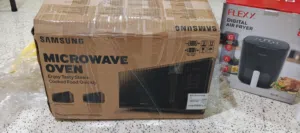 Expat leaving country Samsung Microwave