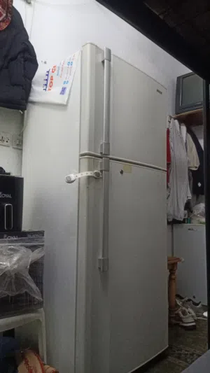 ثلاجه هيتاك 18 قدم ف حاله الجديده   البيع لعدم الحاجه   تم مراعاه السعر لسرعه البيع