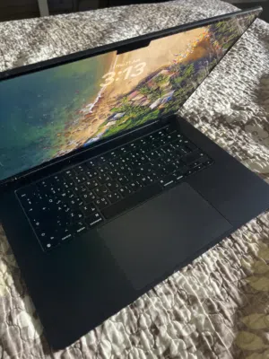 Macbook Air, 15-inch, M2, 2023
