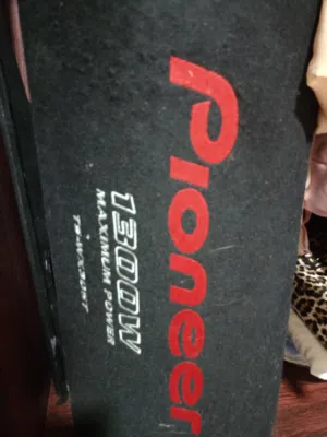 امبلي فاير وبازوقة بايونير