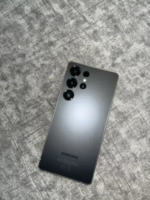 Samsung Galaxy S25 Ultra 256 GB in Zarqa