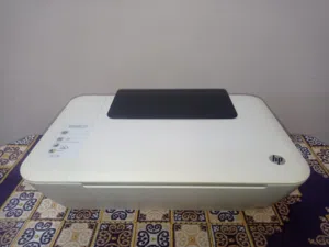 للبيع طابعه HP Deskjet printer طباعه و سكنر ب 5 دينار