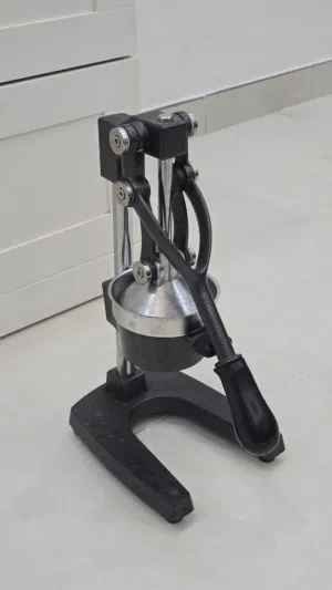 Manual Juicer Squeezer