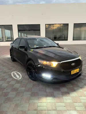 Used Ford Taurus in Al Batinah