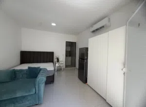 Furnished studio apartment for rent in Khalifa A