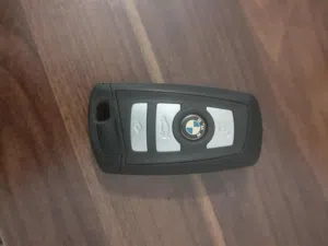 مفتاح  بي ام f10