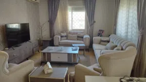 شقه للبيع أجمل مواقع نادي السباق.ماركا الجنوبية  طابق رابع