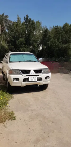 للبيع جيب ميتسوبيشي ناتيفا موديل 2008