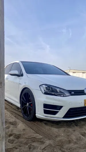 Golf R 2015 اقرا الوصف