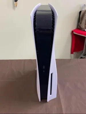 سوني فايف مستعمل نضيف