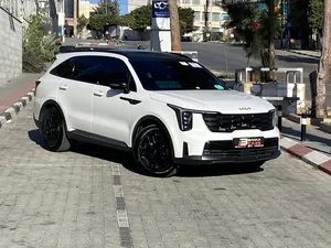 used-kia-sorento-in-ramallah-and-al-bireh