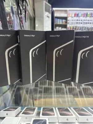 Samsung Z Flip 7 (512GB)NEW سامسونج Z فليب 7 جديد كفالة الوكيل BMS