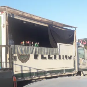 للبيع  او استبدال بارض ..مطعم وجبات خفيفه متكامل ومتحرك سياره شاحنه مرسيدس
