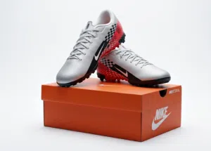 NIKE ORIGINAL FOOTBALL SHOES