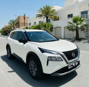 *NISSAN X-TRAIL* *2024*  *Bahrain Agency warranty* *Single owner & zero accident* *Model - 2024*