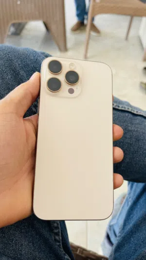 Apple iPhone 16 Pro Max 256 GB in Tripoli